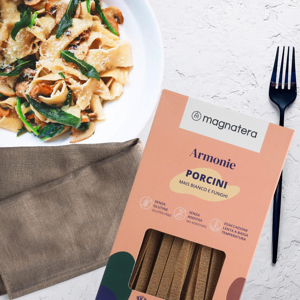 Glutenfri pasta – hvid majs og porcini-svampe - fremstillet i Italien